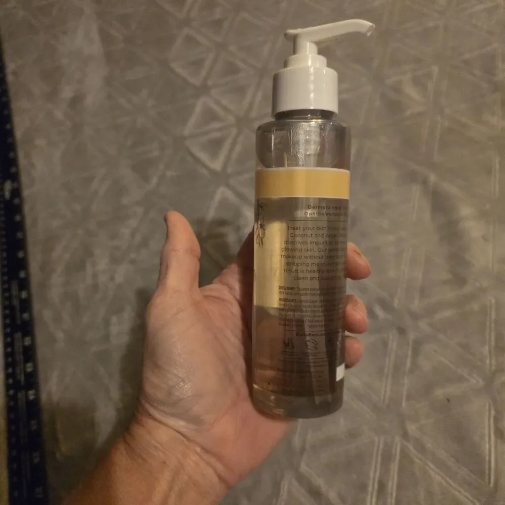 Burt's Bees Cleansing Oil w/ Coconut & Argan Oils Face Makeup Remover 6 fl oz